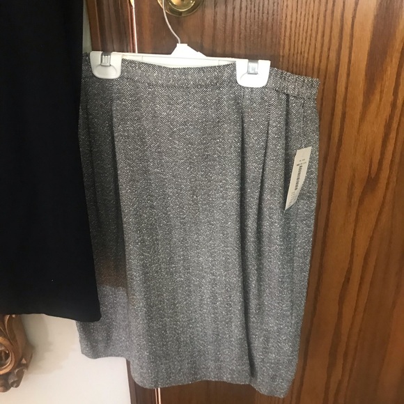 Sold…COPY - COPY - HOWARD WOLF VINTAGE WEEKENDER SIZE 14 Gray Tweed - Picture 11 of 14